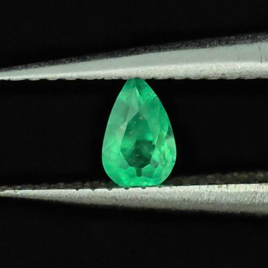 0.184ct Pear Lab Coumbia Emerald | Lab Coumbia Emerald , Custom Accept